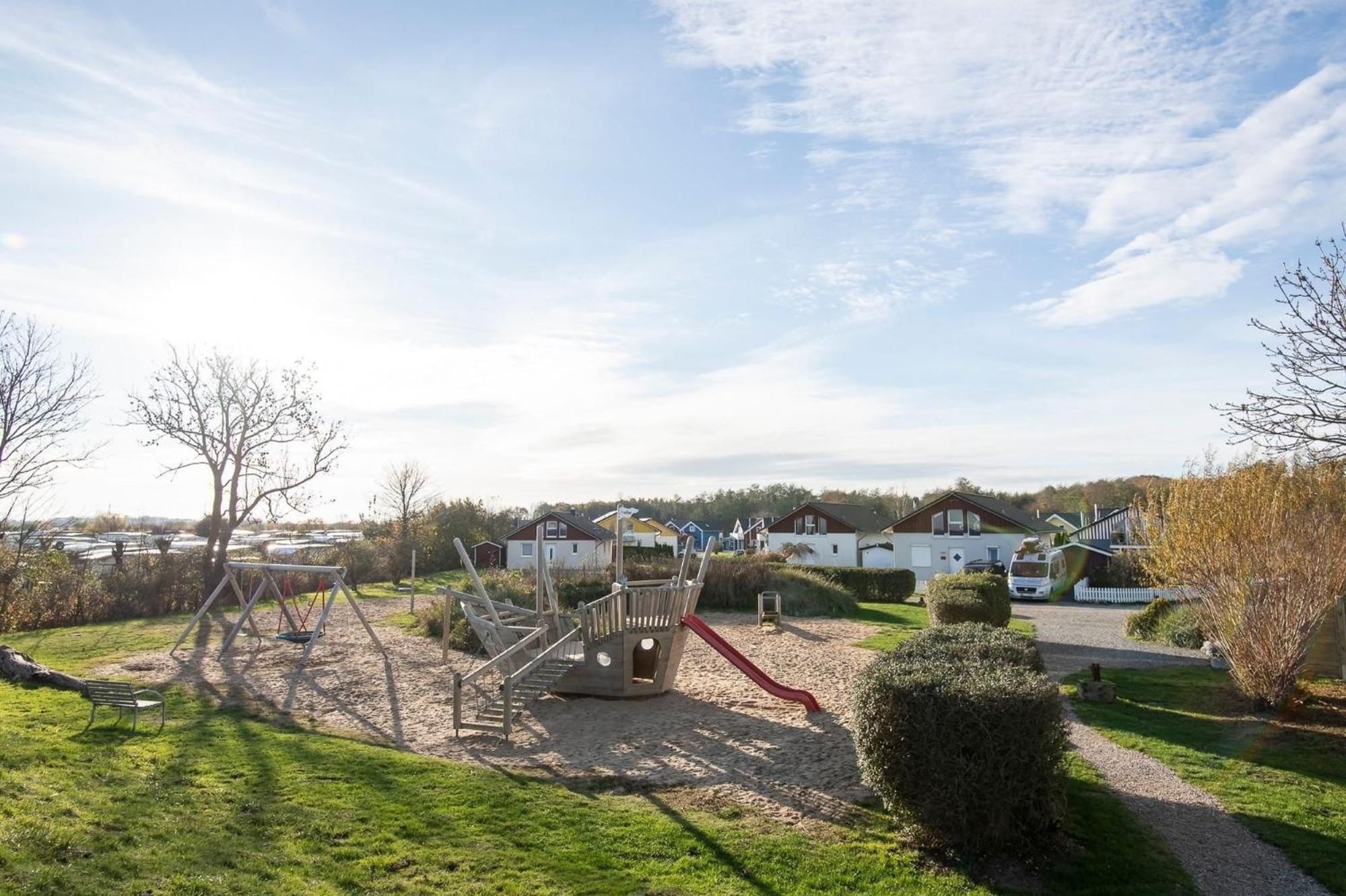 Seepark Suessau Ferienhaus Seehund 1 Eksteriør bilde